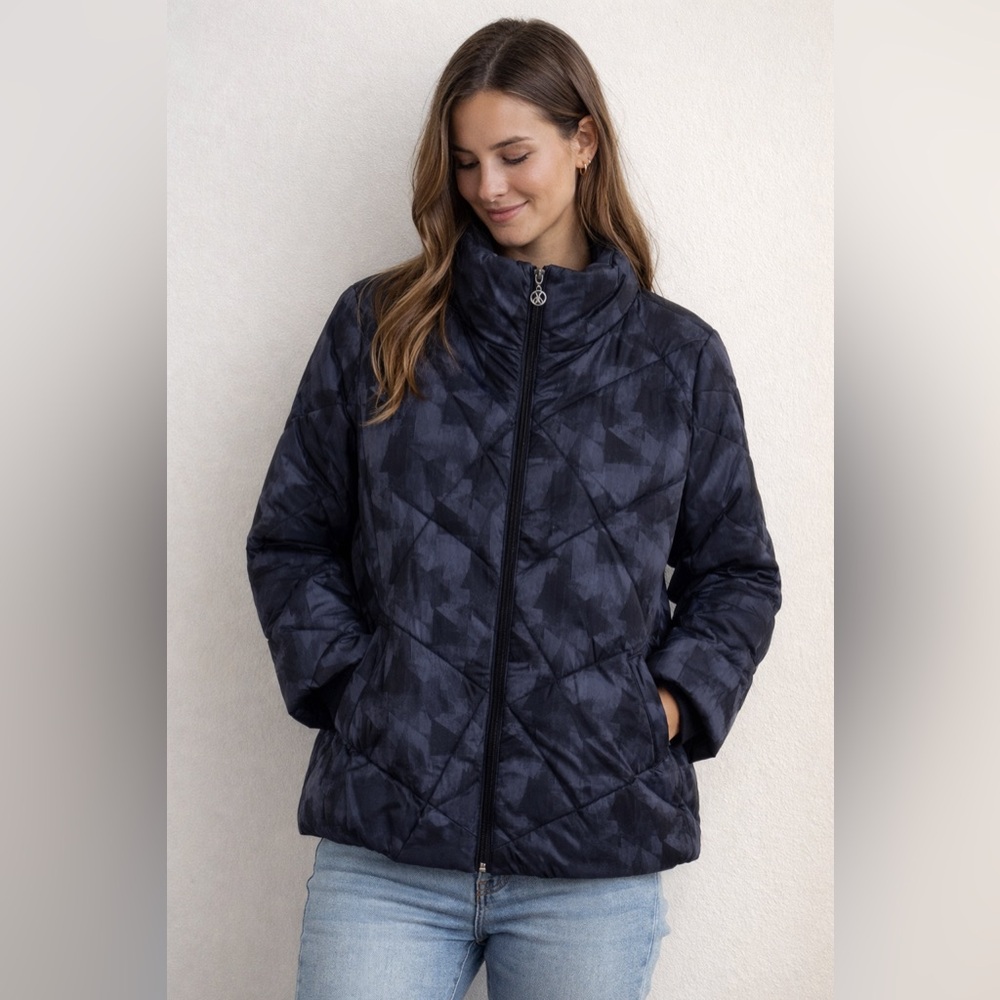 DOLCEZZA Women's Navy Quilted Jacket NWT size S